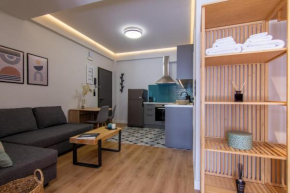STUDIO 48, COZY APARTMENT IN KALAMATA CITY CENTER
